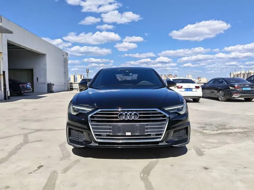 Audi 2020 A6L 2.0TFSI 40TFSI Deluxe Dynamic Automatic 2