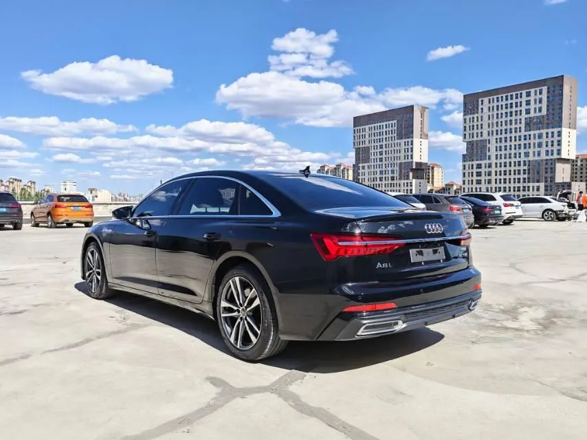Audi 2020 A6L 2.0TFSI 40TFSI Deluxe Dynamic Automatic 7