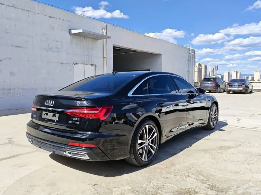 Audi 2020 A6L 2.0TFSI 40TFSI Deluxe Dynamic Automatic 9