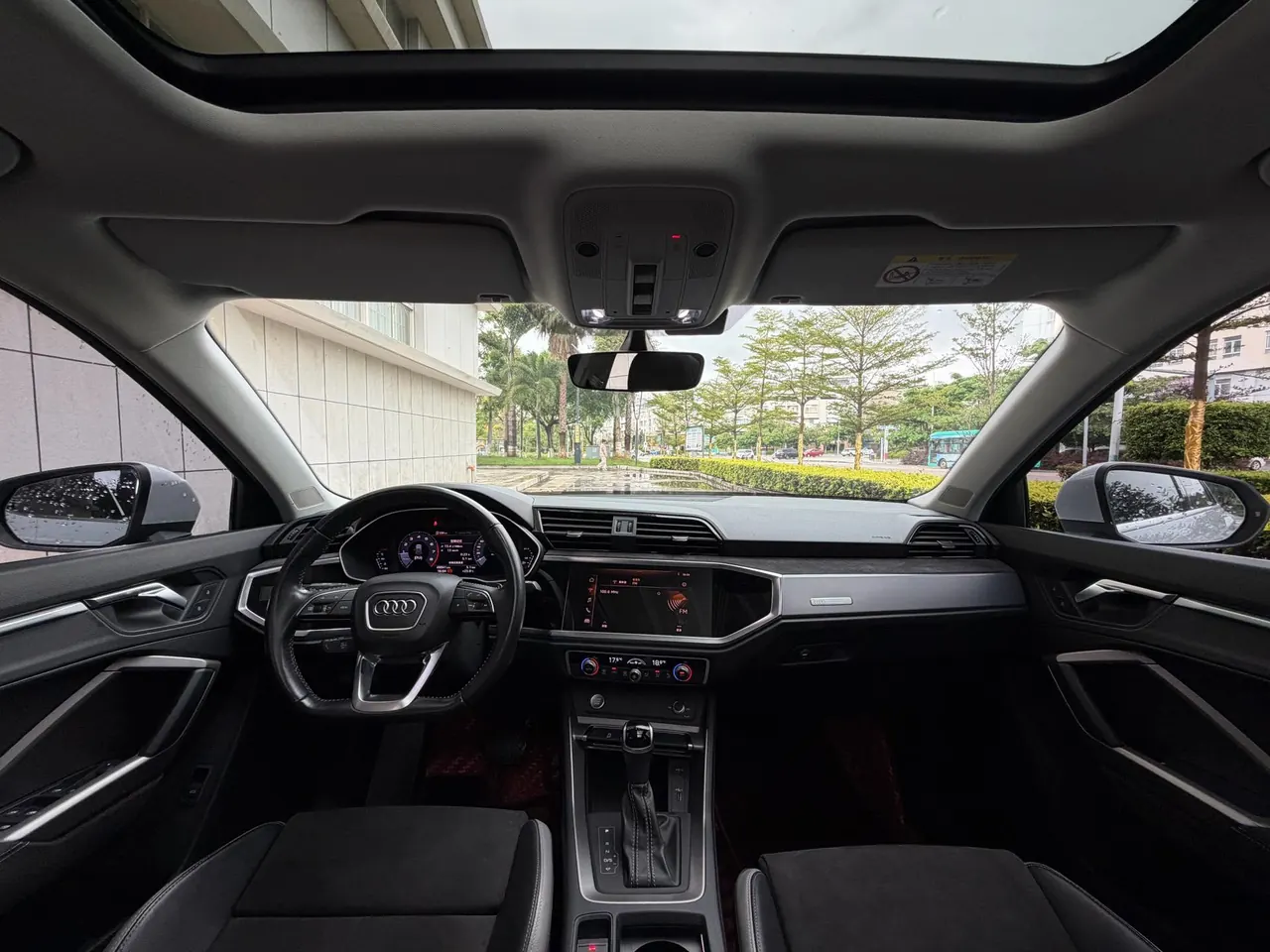 Audi 2020 Q3 2.0TFSI 40TFSI Fashion Dynamic Automatic 8
