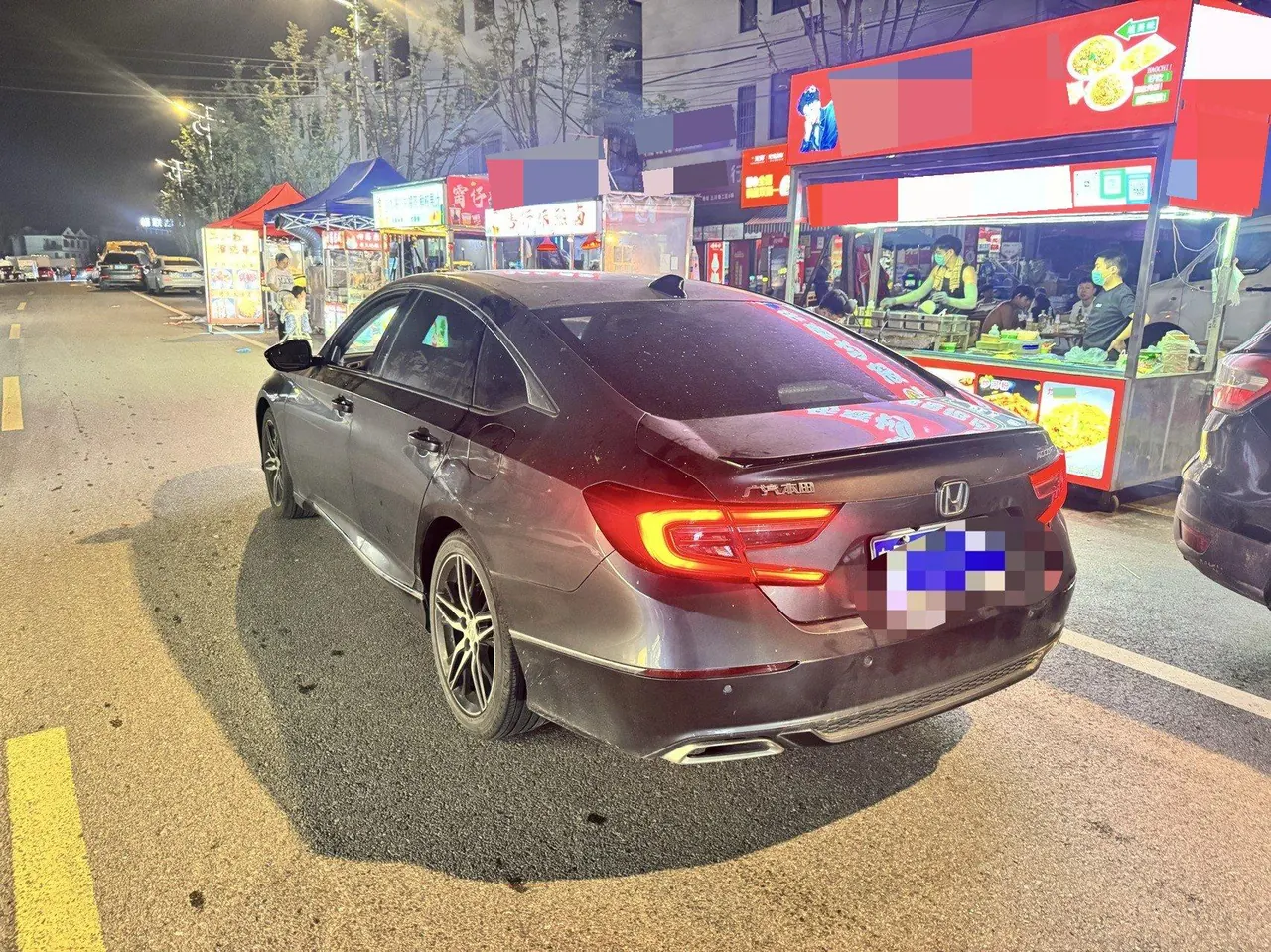 Honda 2022 10th Generation Accord 1.5T Stepless 260TURBO Magic Night Premium Edition Automatic Gear 4
