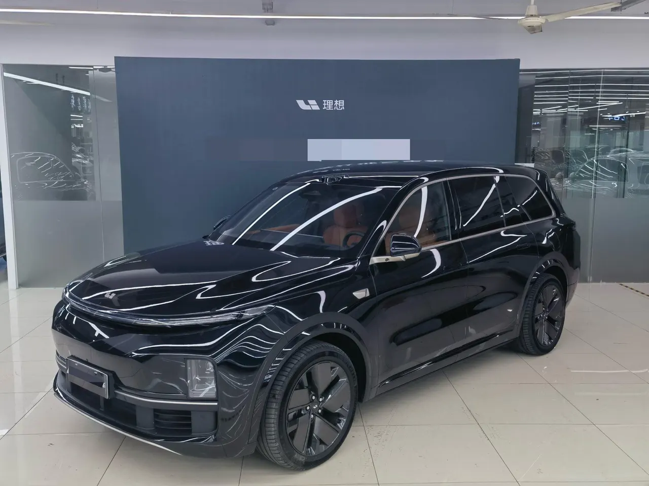 Li 2024 L9 Ultra automatic gear - View 1