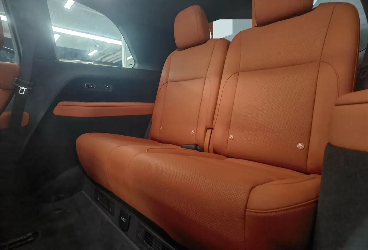 Li 2024 L9 Ultra automatic gear 4