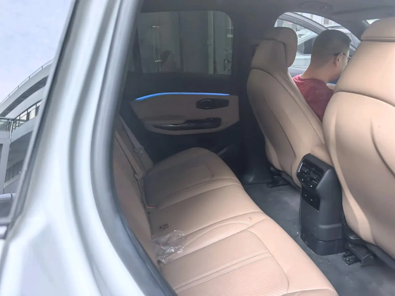 NIO 2020 ES 6 455KM Sports Edition Automatic Gear 9