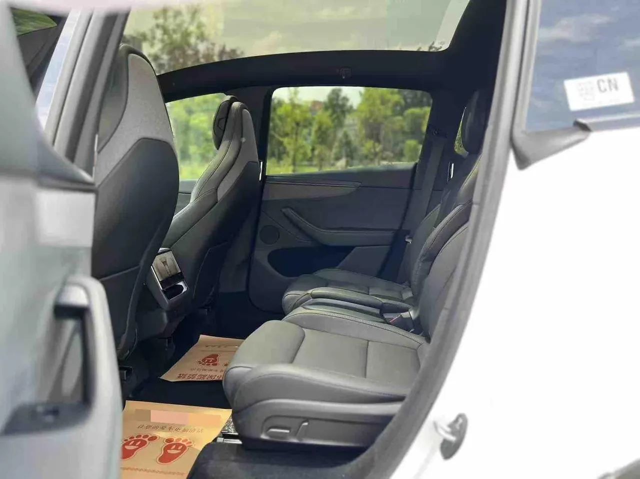 Tesla 2025 Model Y L Long Endurance All-Wheel Drive Automatic Transmission 5