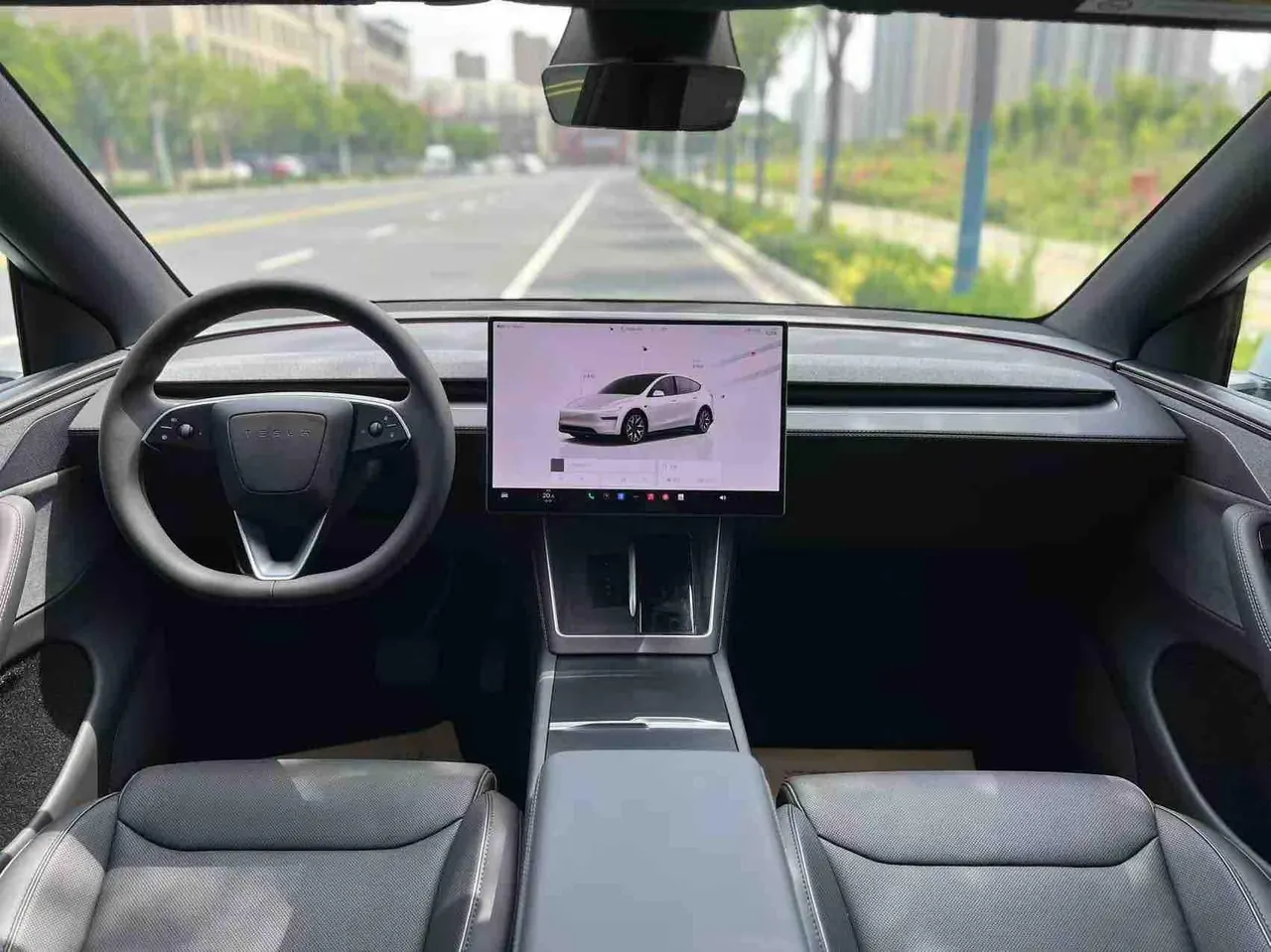 Tesla 2025 Model Y L Long Endurance All-Wheel Drive Automatic Transmission 6