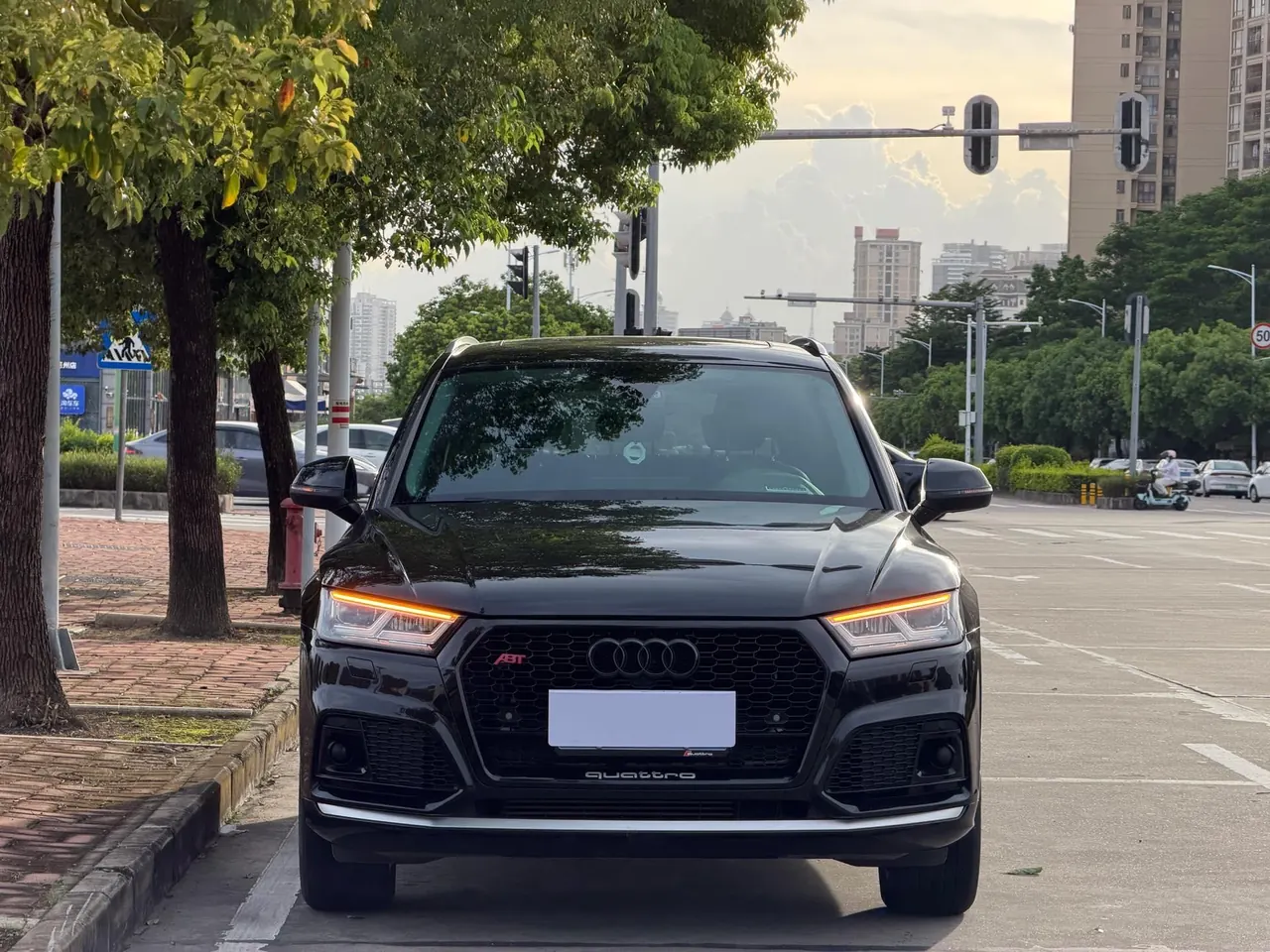 Audi 2020 Q5L 2.0TFSI 40TFSI Enjoy Fashion (Modified) Automatic Gear 2