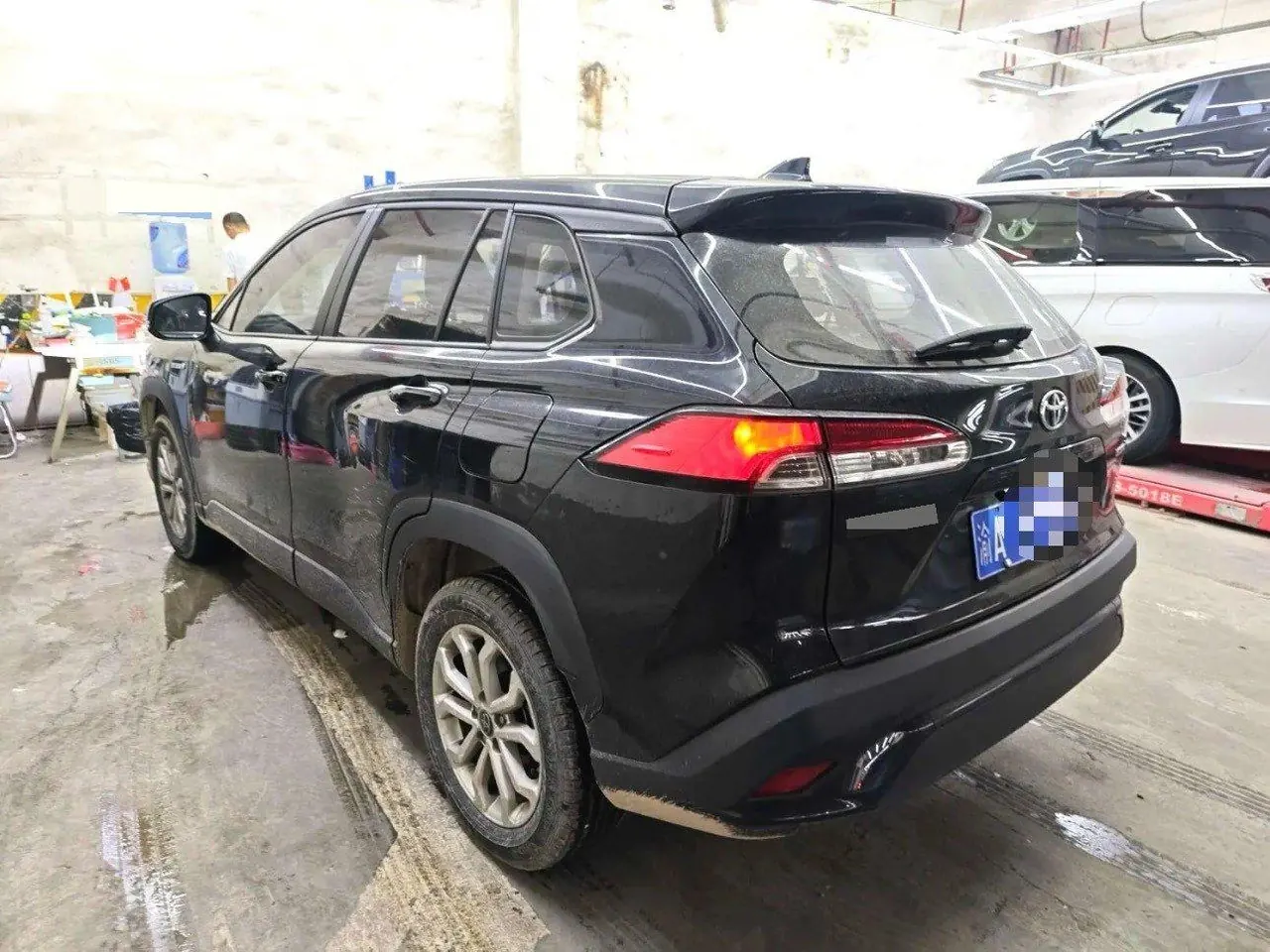 Toyota 2023 Fenglanda Shuangqing 2.0 Stepless Intelligent Electric Hybrid Leading Edition Automatic Gear 3