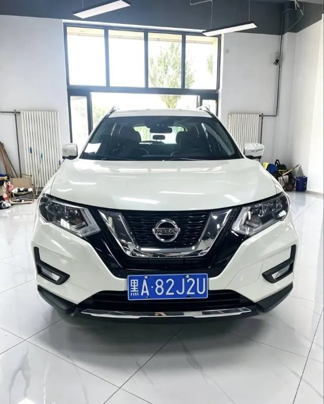 打开图片灯箱:Nissan 2021 Qijun 2.0 Stepless XL ITS Two-Drive Comfortable Commemorative Automatic Gear