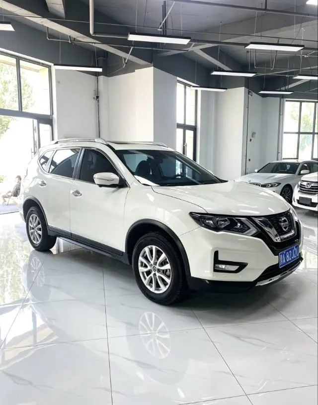 Nissan 2021 Qijun 2.0 Stepless XL ITS Two-Drive Comfortable Commemorative Automatic Gear 2