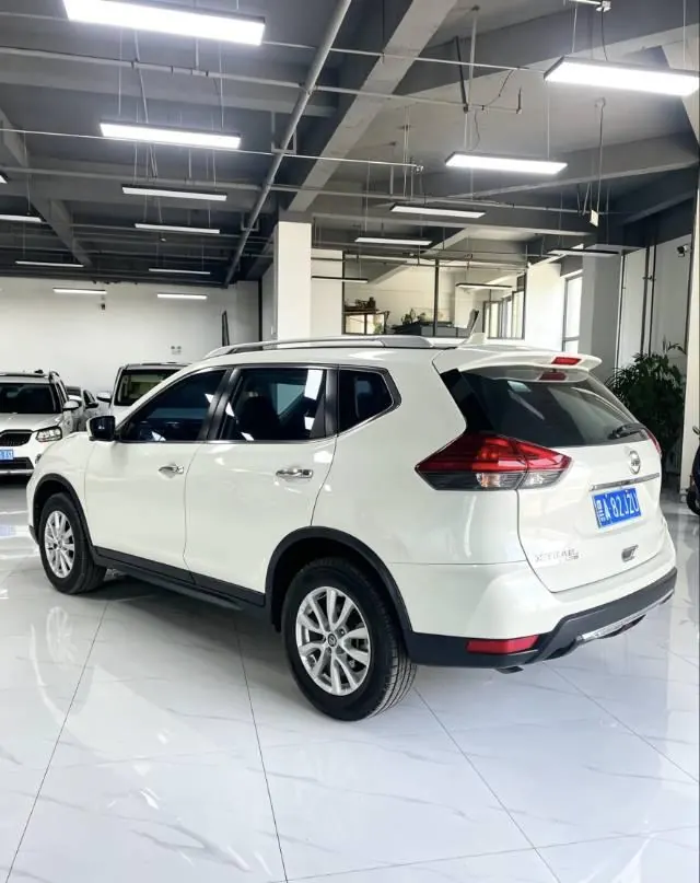 Nissan 2021 Qijun 2.0 Stepless XL ITS Two-Drive Comfortable Commemorative Automatic Gear 6