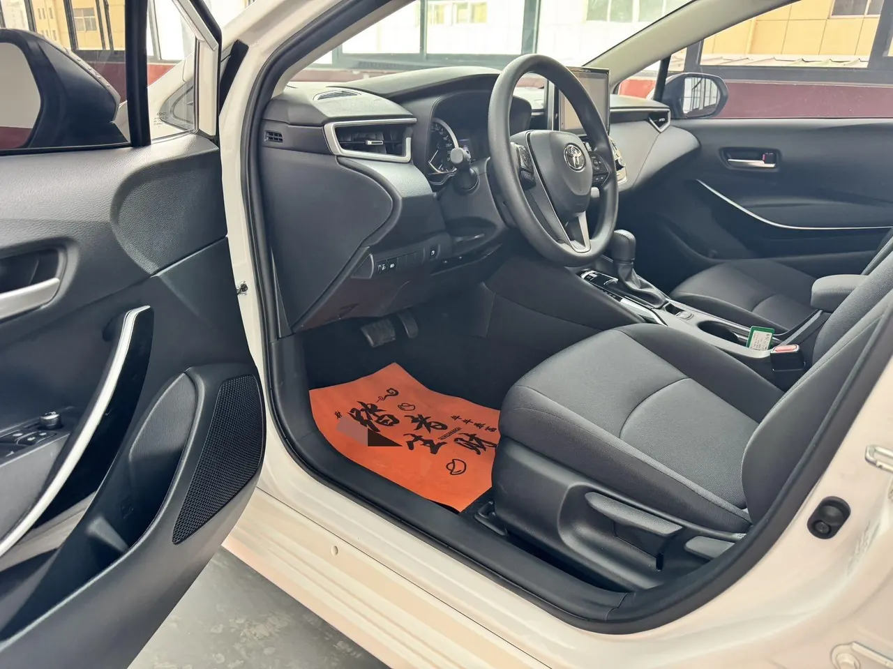Toyota 2021 Corolla Double Engine 1.8 Stepless Elite Automatic Gear 6