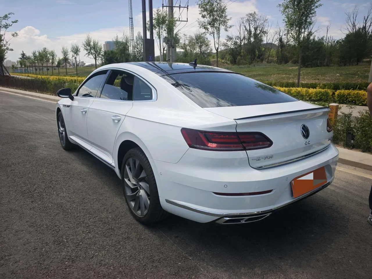 Volkswagen 2026 CC 2.0TSI 380TSI eye-catching 30 million selected automatic gear 2