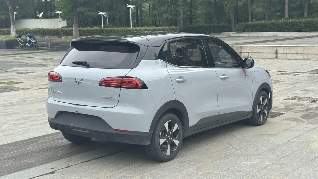 WuLing 2024 Plantronics PLUS 510km Flagship Automatic Gear 5