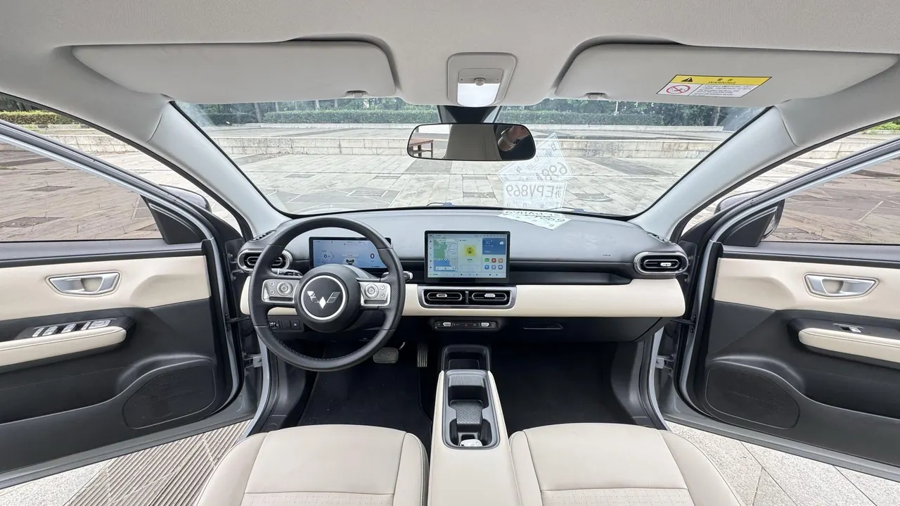 WuLing 2024 Plantronics PLUS 510km Flagship Automatic Gear 9