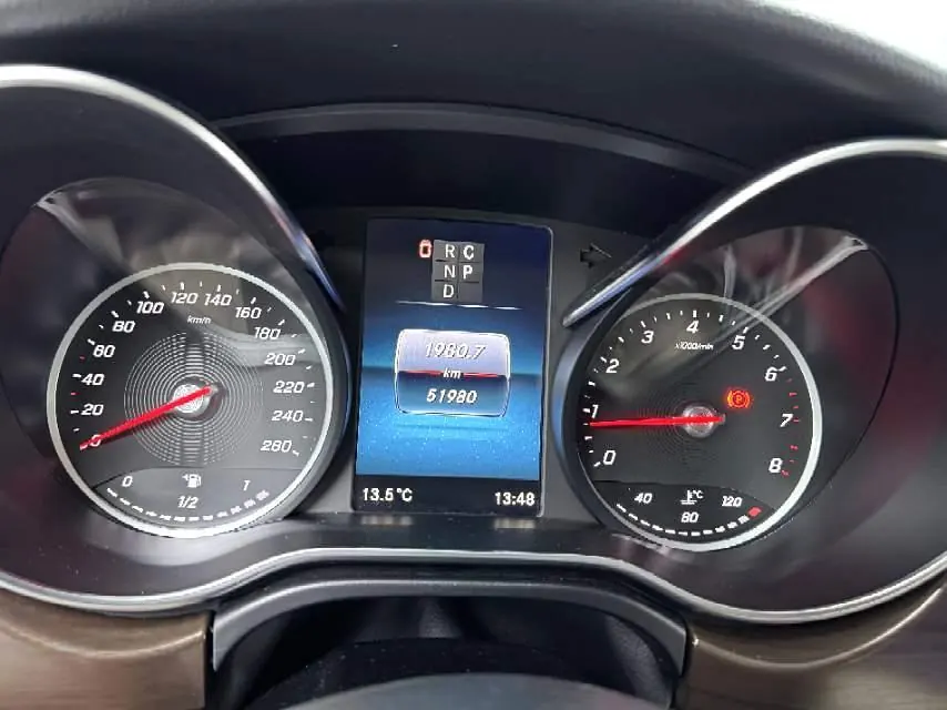 Mercedes Benz Class V 2020V 260 2.0T Pilot Edition Automatic Gear 11