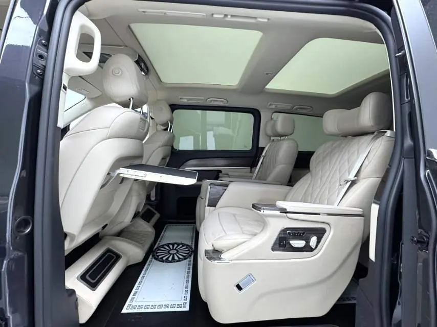 Mercedes Benz Class V 2020V 260 2.0T Pilot Edition Automatic Gear 12