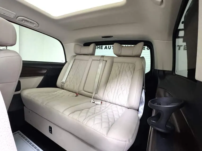 Mercedes Benz Class V 2020V 260 2.0T Pilot Edition Automatic Gear 3
