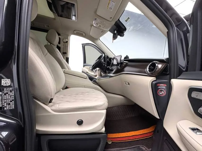 Mercedes Benz Class V 2020V 260 2.0T Pilot Edition Automatic Gear 8