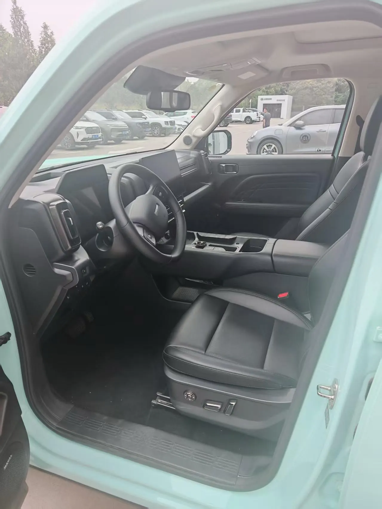 Haval 2026 Raptors Hi4 1.5T 200 Ultra Pilot Edition Automatic Gear 3