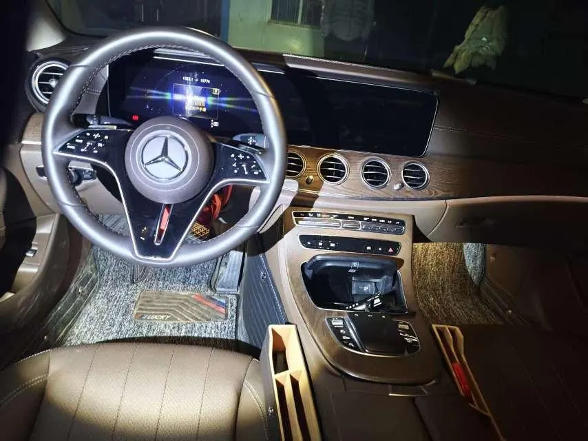 Mercedes Benz E Class 2021 E 300 L 2.0T Luxury Automatic Gear 4