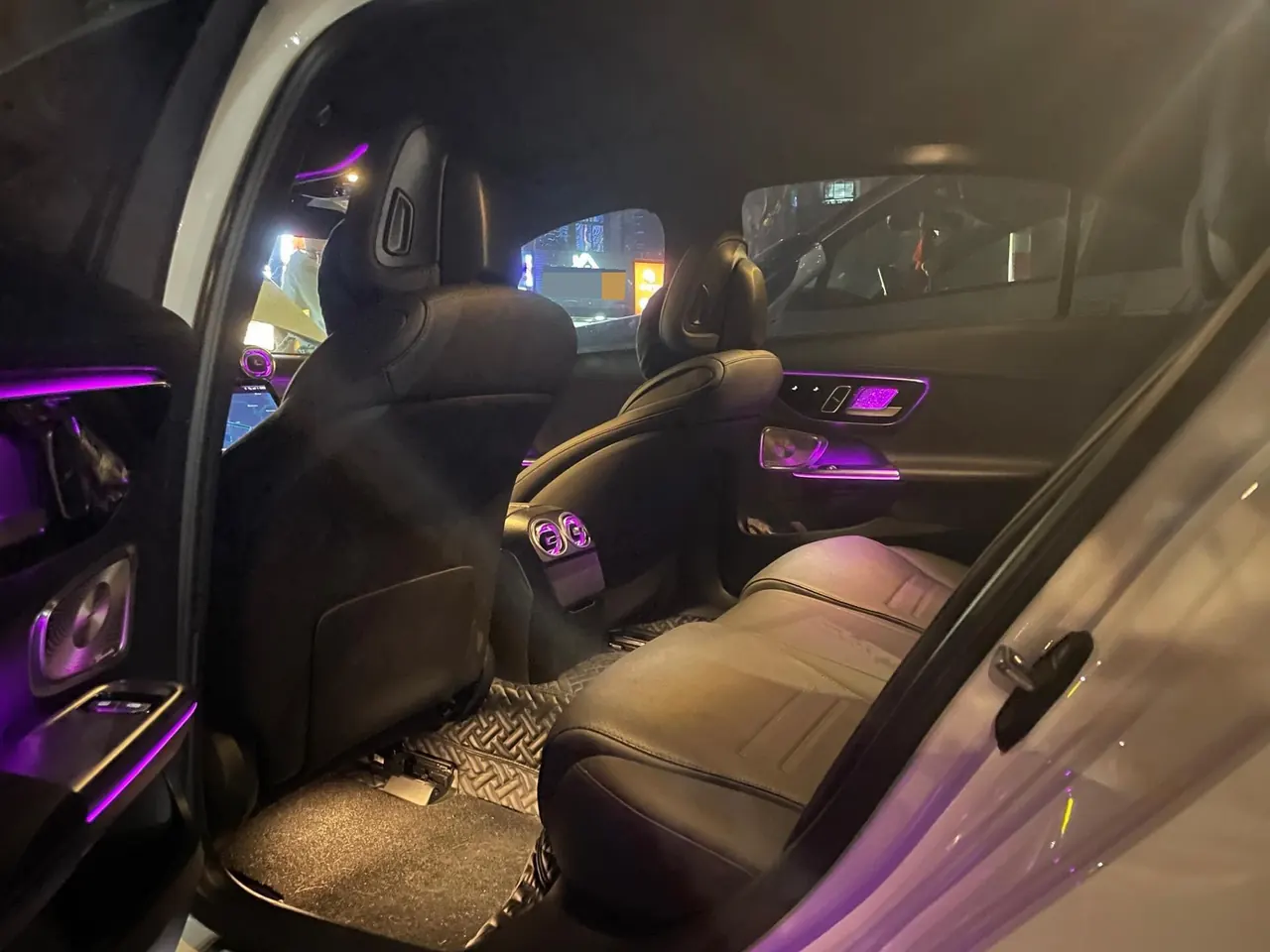 Mercedes Benz Class C 2024 C 260 L 48V 1.5T Hao Night Sports Edition (Modified 3) Automatic Gear 4