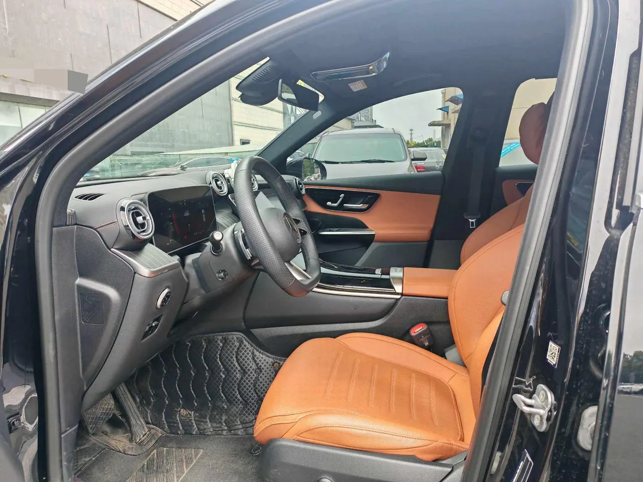 Mercedes Benz 2024 GLC 300 L 4MATIC 48V 2.0T dynamic 5-seat automatic gear 3