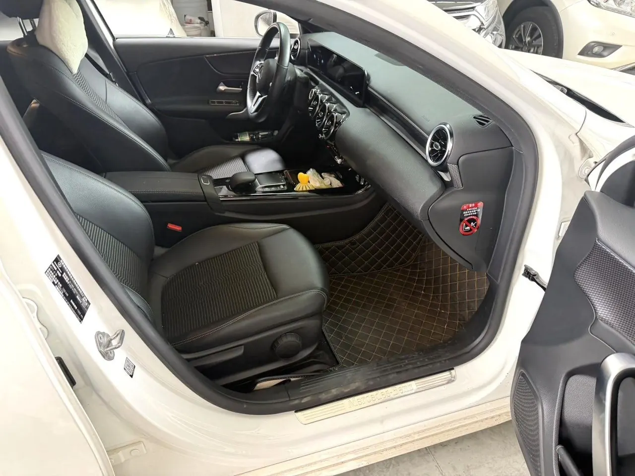 Mercedes Benz Class A (Imported) 2021 A 180 1.3T Automatic 7