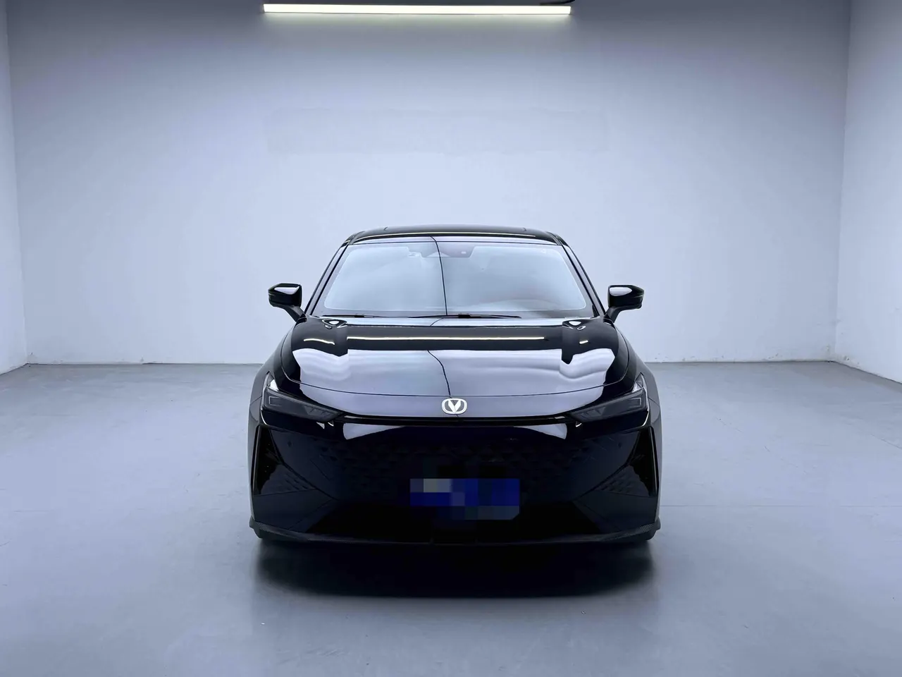 ChangAn 2024 UNI-V 1.5T exclusive automatic gear 2