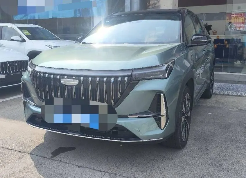 Open image lightbox: Geely 2025 Boyue L 1.5TD Splendid Automatic Gear