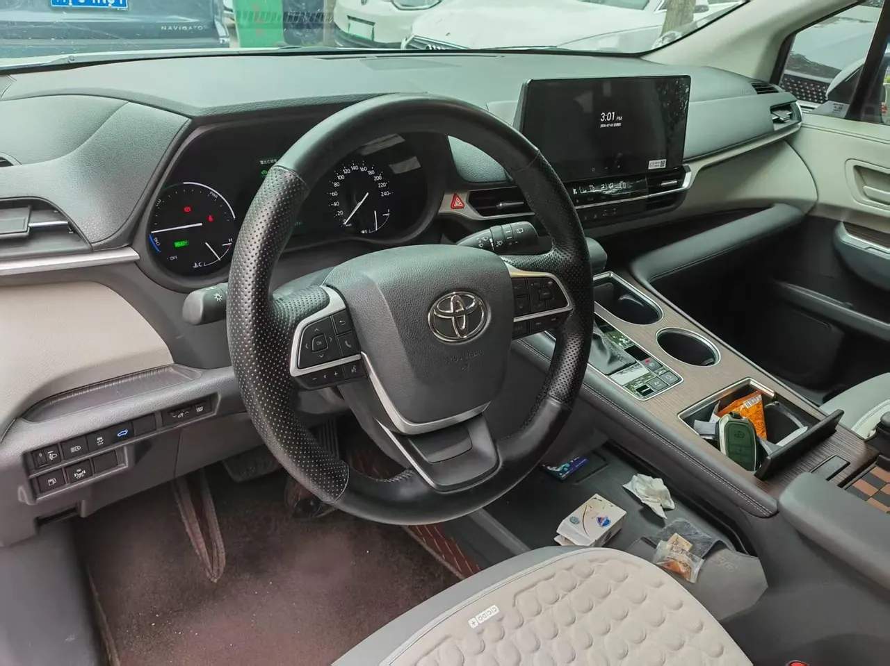 Toyota 2024 Grevia HYBRID 2.5 Stepless Comfort Edition Automatic Transmission 4