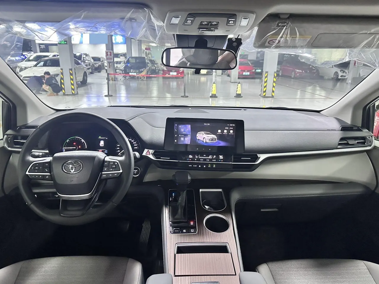 Toyota 2026 Sana 2.5 Stepless Two-Drive Comfort Edition Automatic Transmission 2