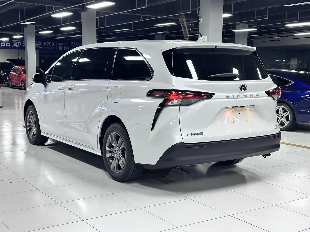 Toyota 2026 Sana 2.5 Stepless Two-Drive Comfort Edition Automatic Transmission 6