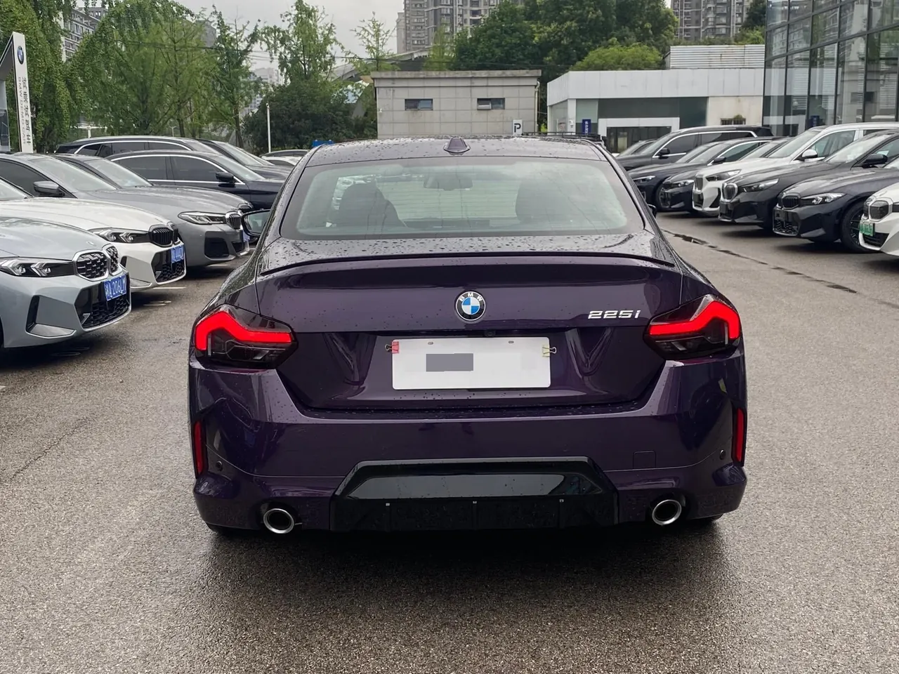 BMW 2 Series (Imported) 2026 225i Coupe 2.0T M Sports Obsidian Night Suit Automatic Gear 5