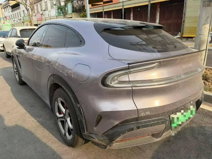 MI 2025 YU7 Long Endurance Four-wheel Drive Pro Edition Automatic Gear 2