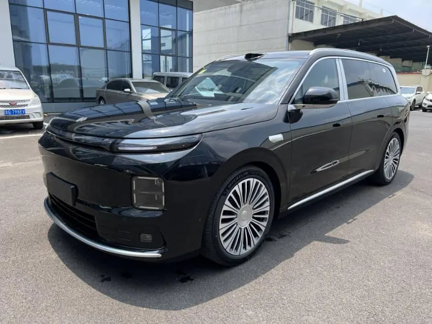 Open image lightbox: Leapmotor 2026 D 19 500 Zhizun Edition 6-seat Automatic Gear