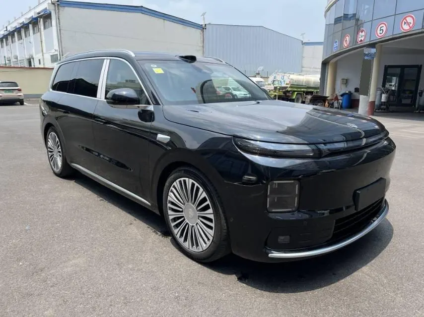 Leapmotor 2026 D 19 500 Zhizun Edition 6-seat Automatic Gear 3