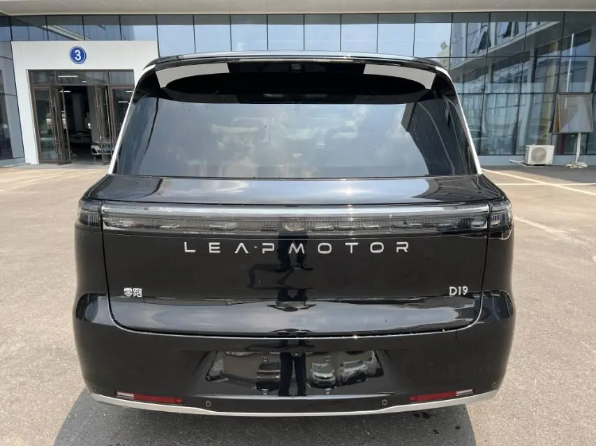 Leapmotor 2026 D 19 500 Zhizun Edition 6-seat Automatic Gear 9