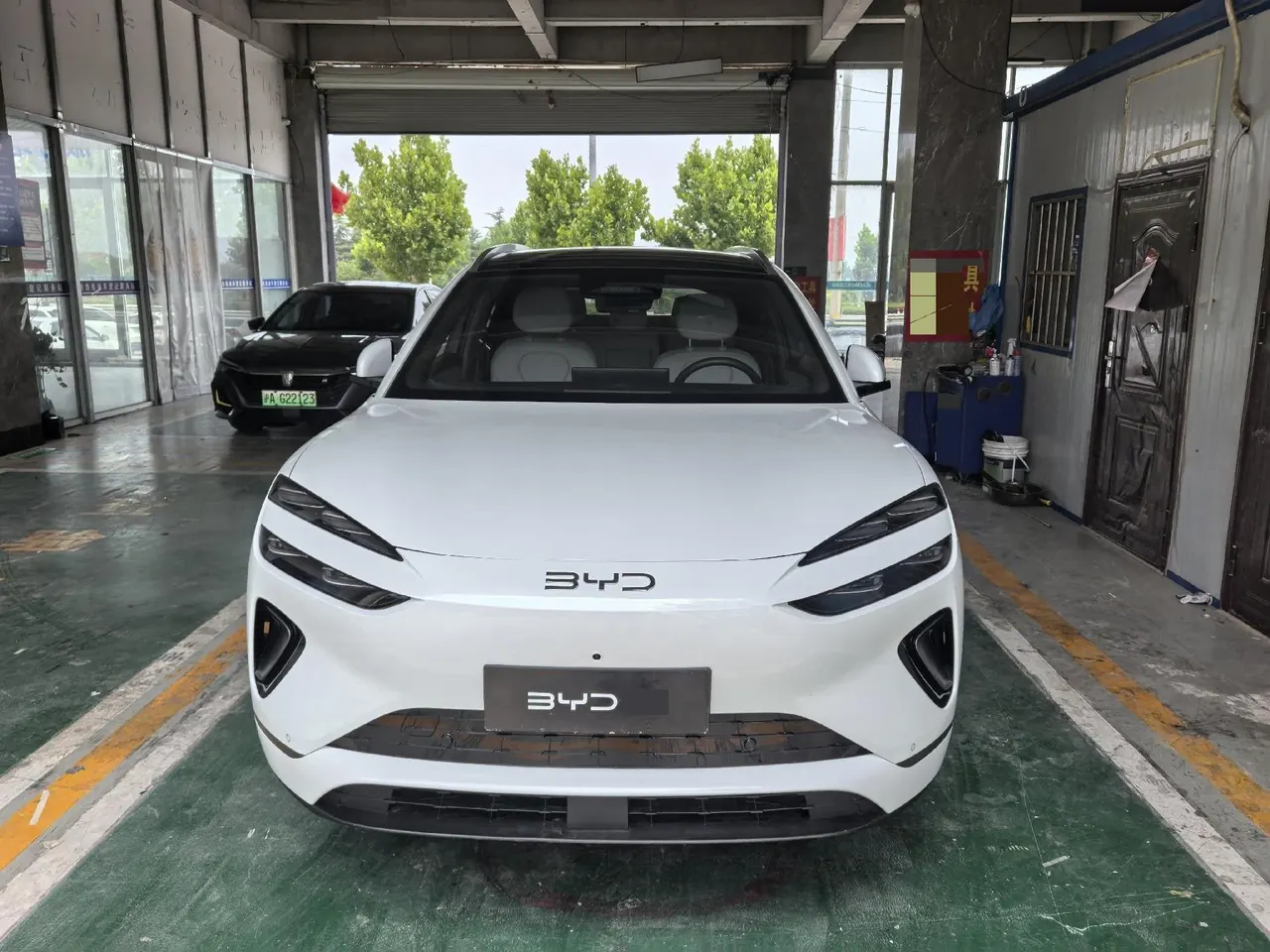 BYD 2025 Sea Lion 06 EV 605 Pilot Pro Edition Automatic Gear 2