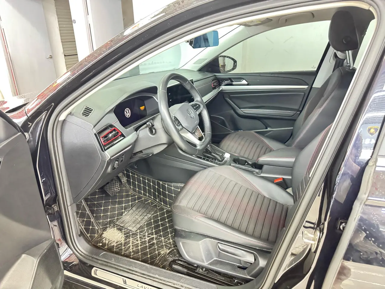 Volkswagen 2023 LaVida 1.5TSI 300TSI Star Full Escape Automatic Gear 2