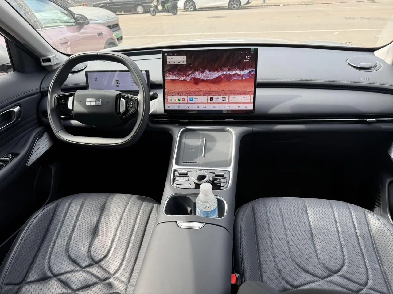 Geely Galaxy 2026 Starship 7 EM-i 1.5 135km Starship Edition Automatic Gear 4