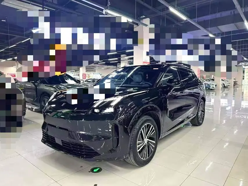 Open image lightbox: LYNK&CO 2023 LYNK&CO 08 EM-P 1.5T 220km four-wheel drive performance Halo automatic gear