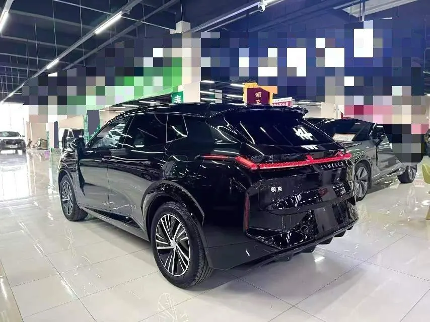 LYNK&amp;CO 2023 LYNK&amp;CO 08 EM-P 1.5T 220km four-wheel drive performance Halo automatic gear 7