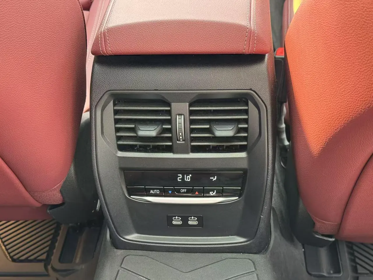 BMW 2026 i3 eDrive 40 L obsidian night sports suit automatic gear 12