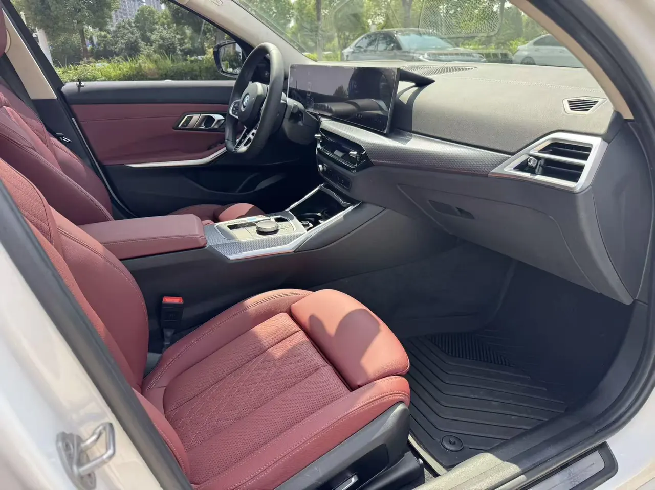 BMW 2026 i3 eDrive 40 L obsidian night sports suit automatic gear 16