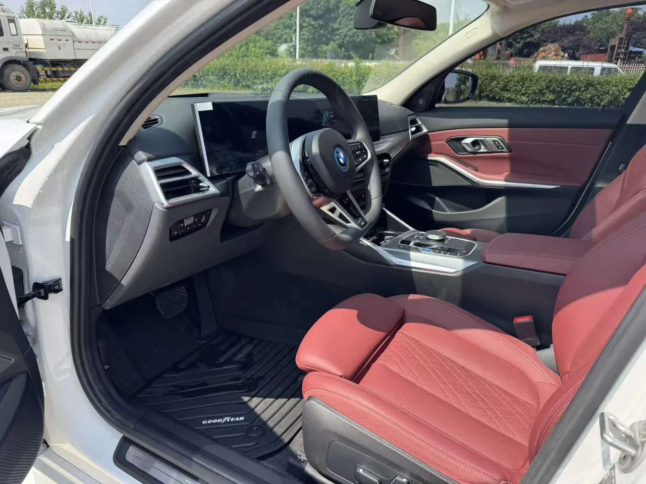 BMW 2026 i3 eDrive 40 L obsidian night sports suit automatic gear 20