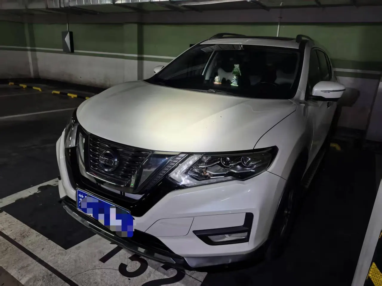 Открыть галерею: Nissan 2020 Qijun 2.0 stepless XL Premium two-wheel drive Zhilian exclusive version of automatic gear