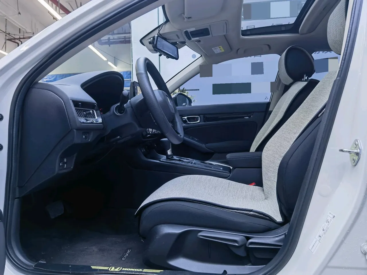 Honda 2023 Civic 1.5T CVT 240TURBO Sporty Edition Automatic 5