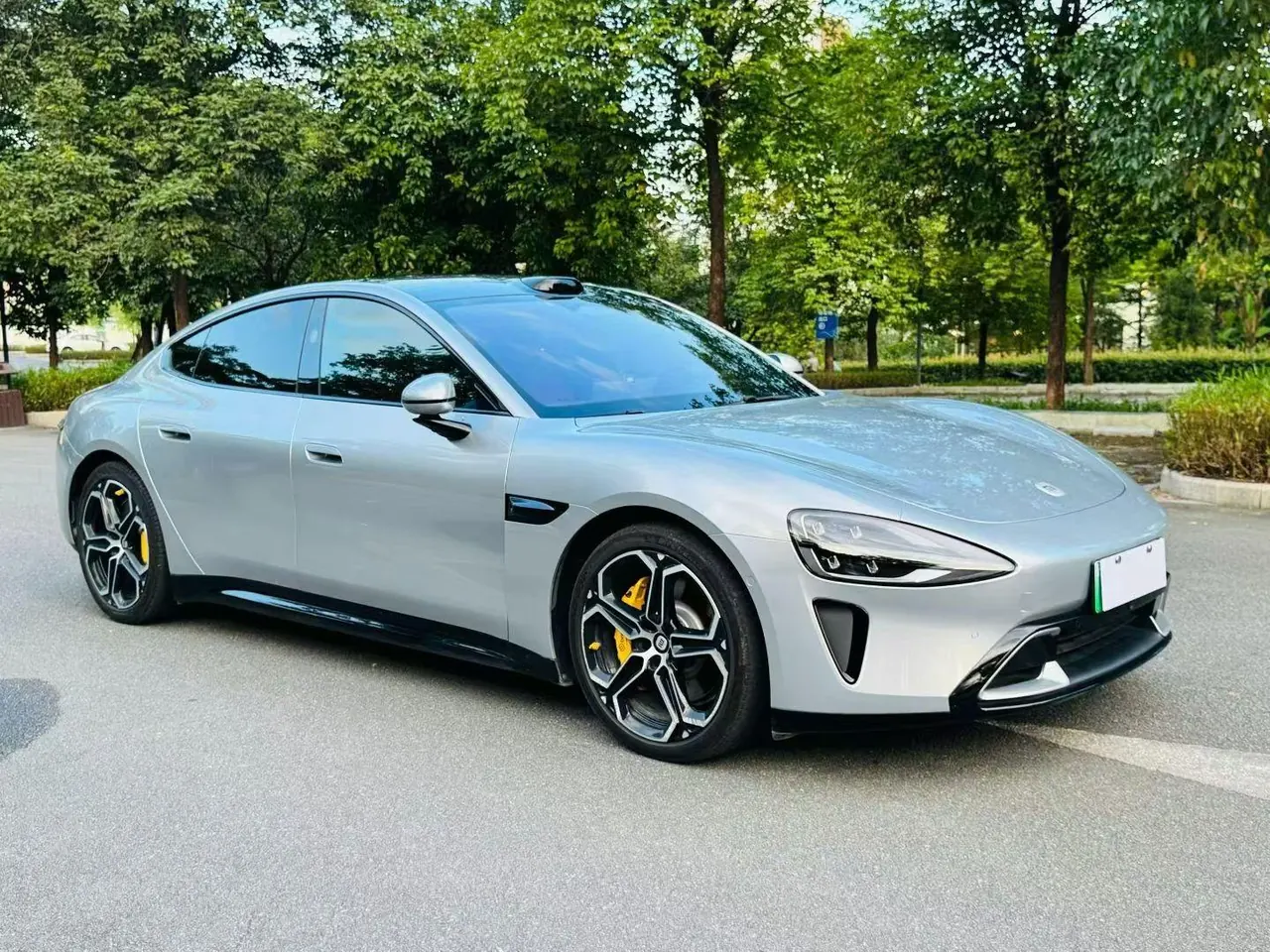 MI 2024 SU 7 800km 4-wheel drive ultra-long endurance high-end smart driving Max version automatic gear 2