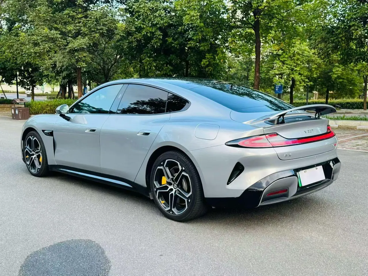 MI 2024 SU 7 800km 4-wheel drive ultra-long endurance high-end smart driving Max version automatic gear 4